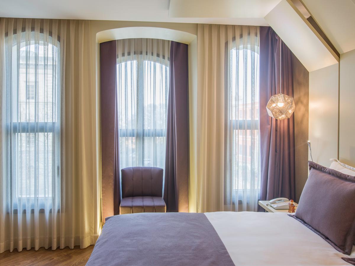 Maroon Hotel Pera Stambuł Zewnętrze zdjęcie